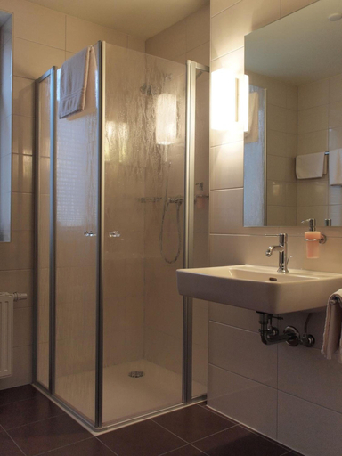 Bathroom 3, Hotel Greive, Emsland