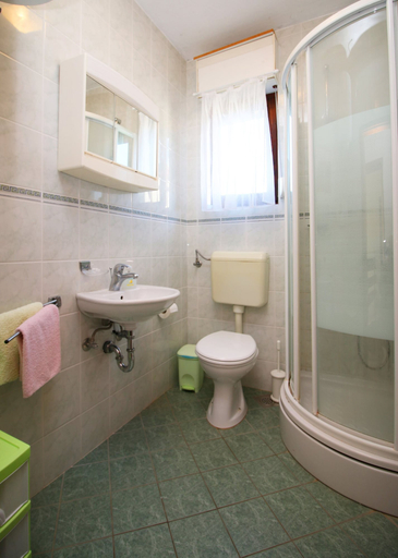 Bathroom, Marvie apartmani, Primošten