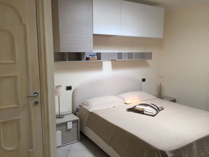 Bedroom 5, B&B Il Tramonto, Napoli