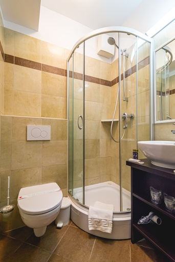 Bathroom 5, Casino & Hotel ADMIRAL Ptuj, Ptuj