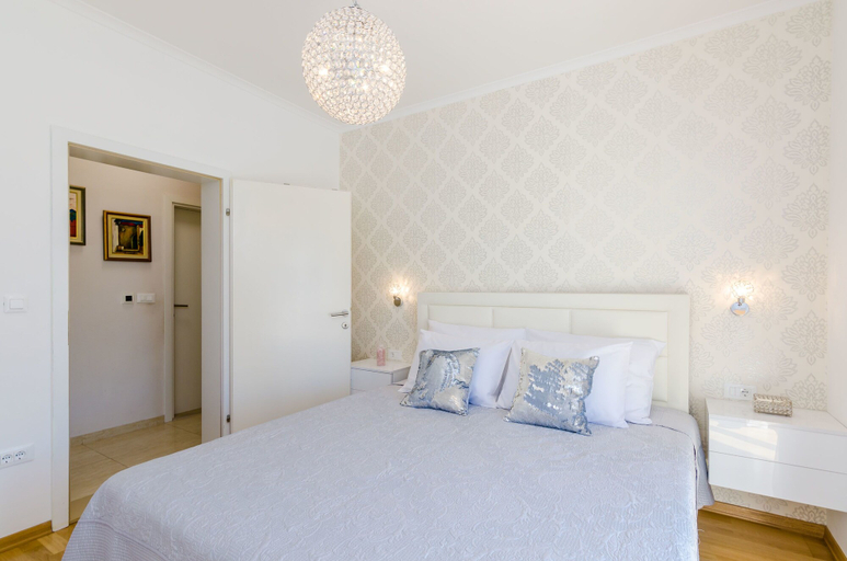 Bedroom 3, Magellan Deluxe Two, Dubrovnik