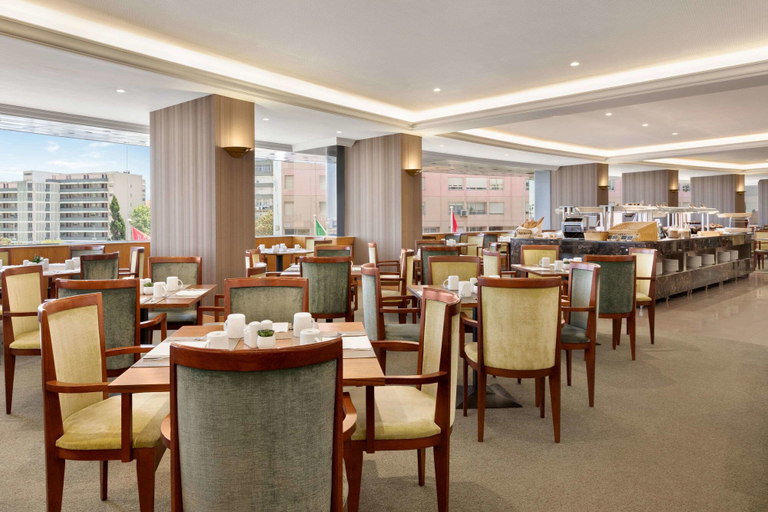 Food & Drinks 5, Ramada by Wyndham Lisbon, Lisbon