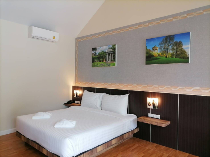 Bedroom 2, English Resotel Hotel, Muang Nakhon Si Thammarat