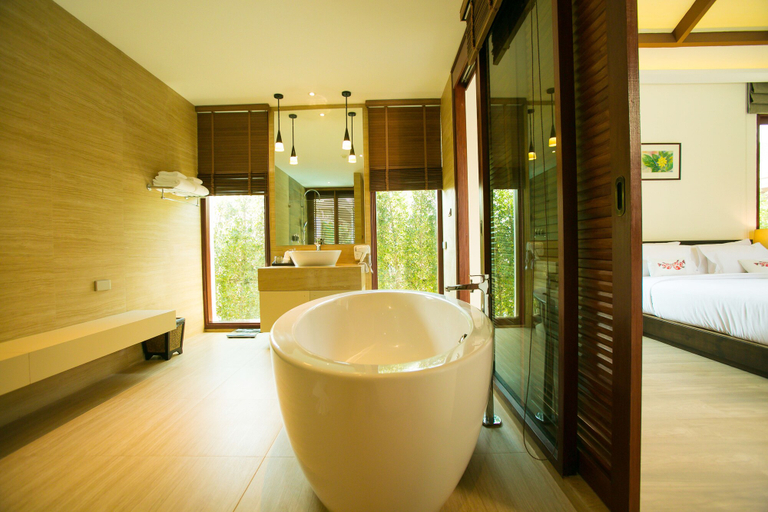 Bathroom 3, Triple Tree Beach Resort, Cha-Am