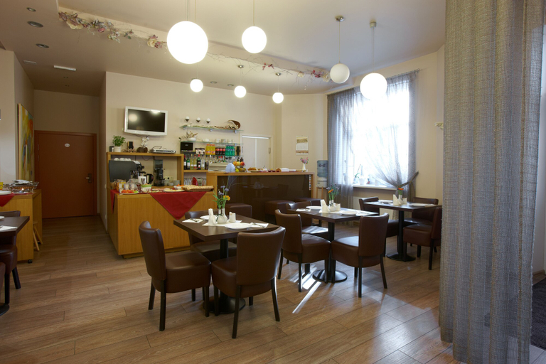 Food & Drinks 5, Hotel Edvards, Riga