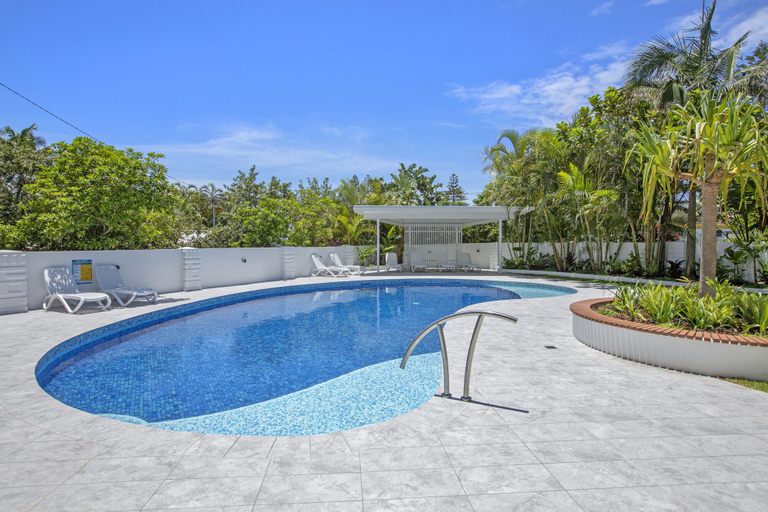 Sport & Beauty 2, De Ville Apartments, Gold Coast