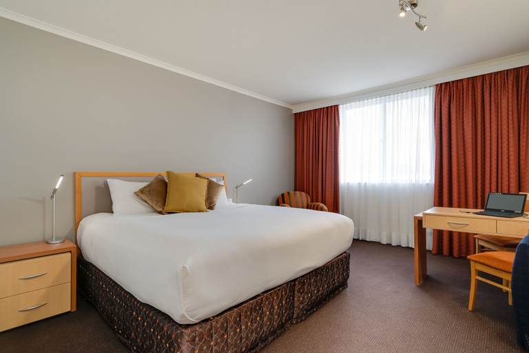 Bedroom 3, Mercure Albury, Albury