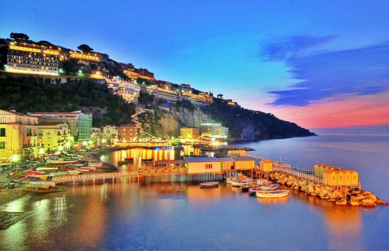 Exterior & Views 2, B&B Sorrento Queen, Napoli