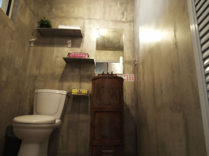 Bathroom 3, Tainan House, Tainan