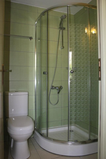 Bathroom 4, Hariklia Rent Rooms, Faistos