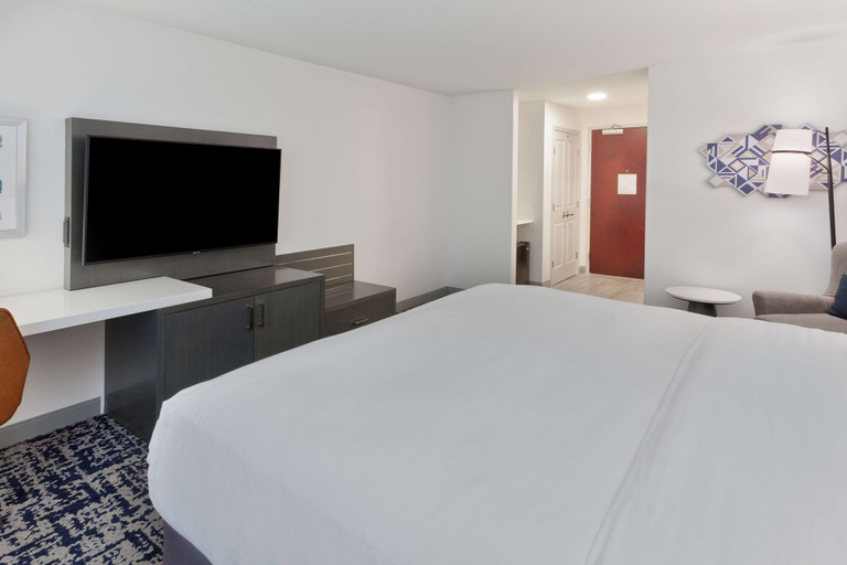 Bedroom 3, DoubleTree by Hilton Dothan, AL, Houston