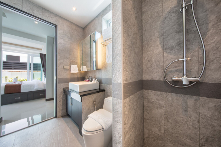 Bathroom 5, Colibri Pool Villa Pattaya, Pattaya