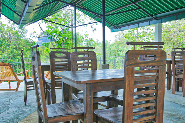 Food & Drinks 5, Sigiriya Rock Hide, Dambulla