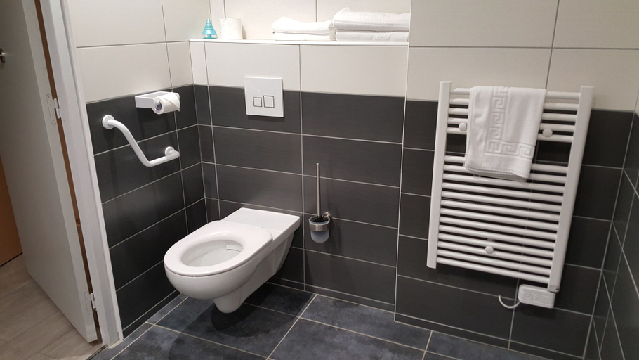 Bathroom 4, Naeco Le Pouldu - Hostel, Finistère