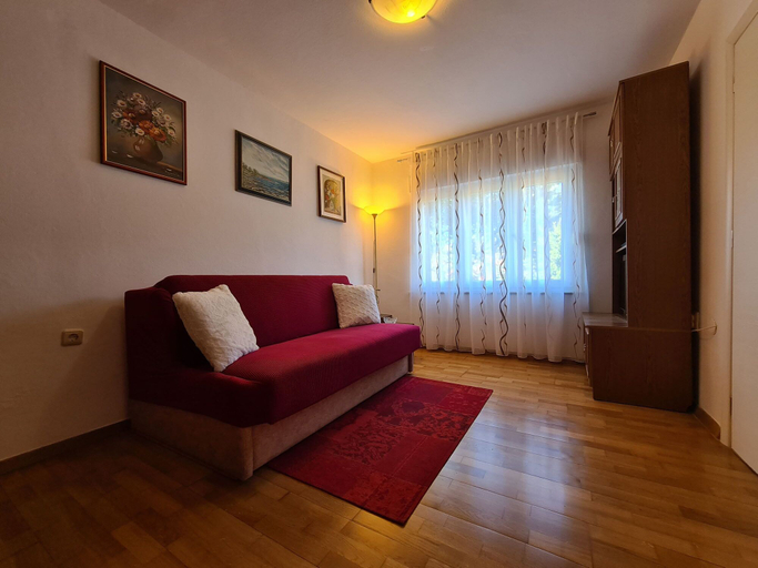 Others 5, Apartment 1389, Fažana