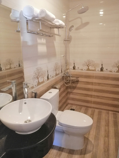Bathroom 3, Thien Ly Hotel, Đà Lạt