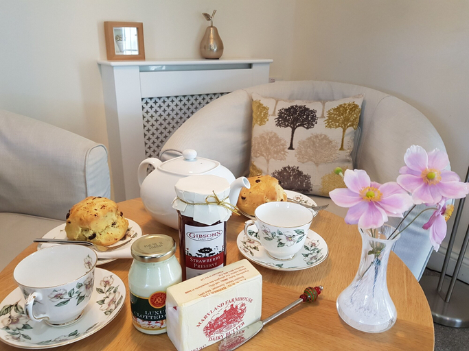 Food & Drinks 4, Hawthorn Farm Cottages, Kent