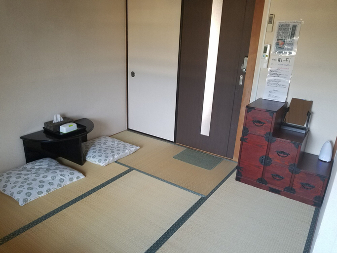 Bedroom 3, Guesthouse Kazenoie Bonita - Caters to Women, Sennan