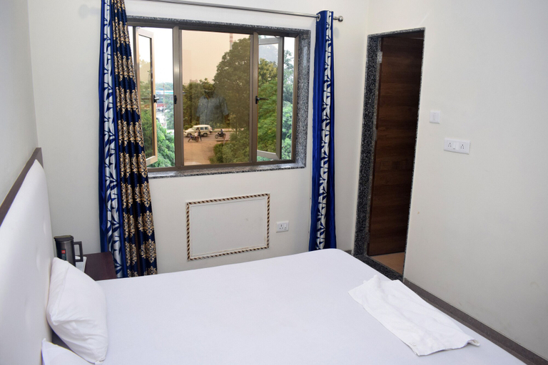 Bedroom 3, Hotel Sai Grand, Gorakhpur