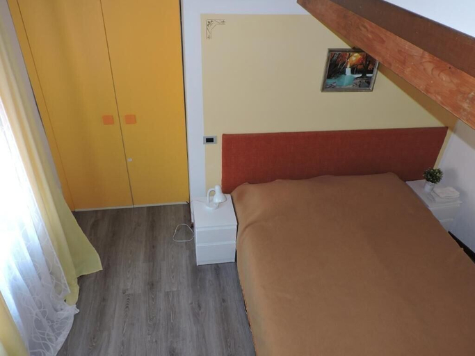 Bedroom 5, BB Molina, Verona