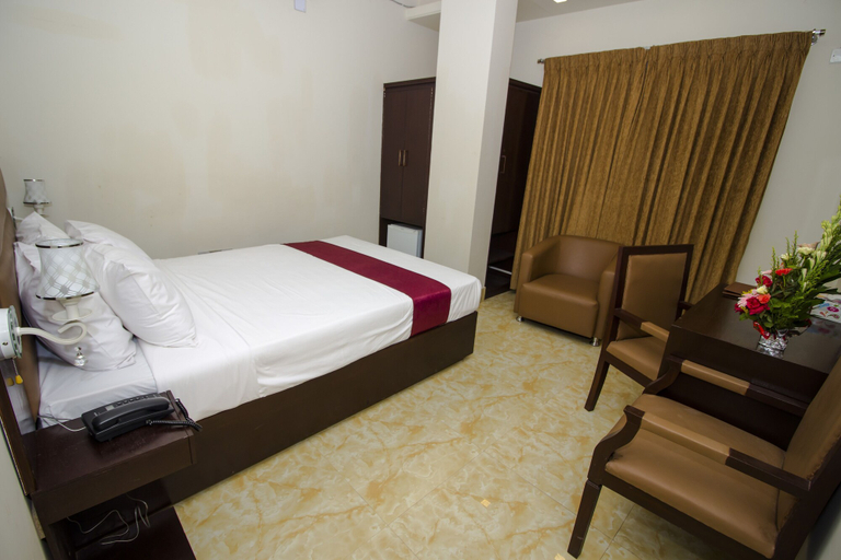 Bedroom 2, Pacific Lake View Hotel, Dhaka