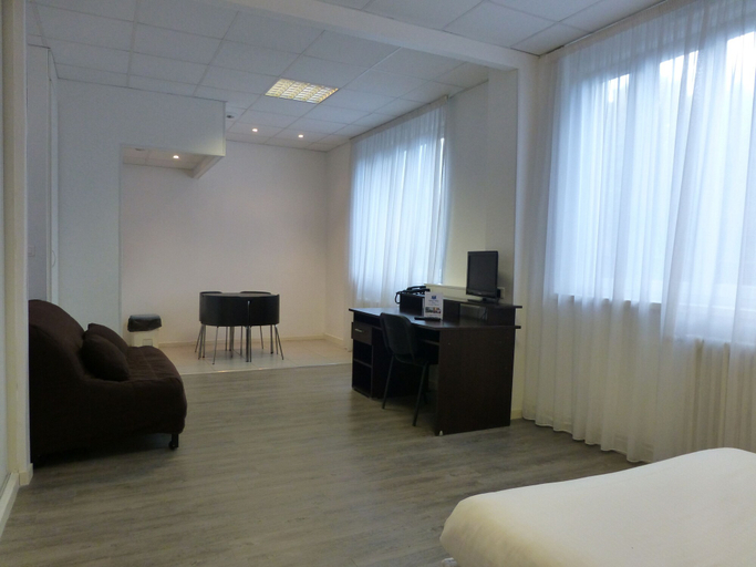 Bedroom 3, KOSY Appart’Hôtels – Le Cours Moreau, Saône-et-Loire