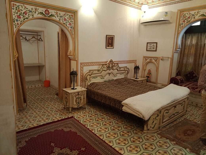 Bedroom 4, Bassi Fort Palace, Chittaurgarh