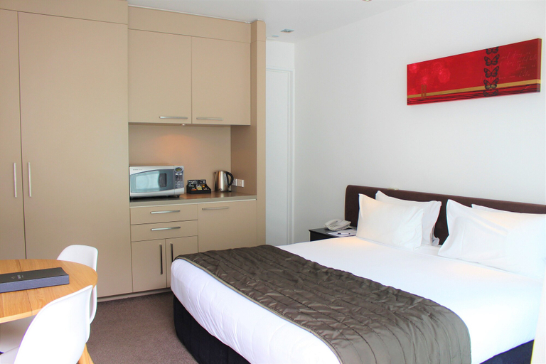 Bedroom 2, Highview Apartments, Queenstown-Lakes