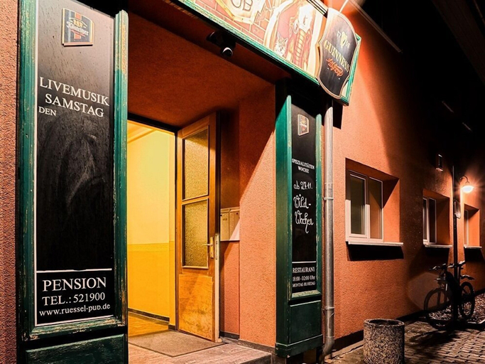 Exterior & Views, Restaurant & Pension Rüssel - Pub, Mansfeld-Südharz