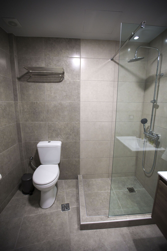 Bathroom 4, Feel Athens Studios at Monastiraki, Attica