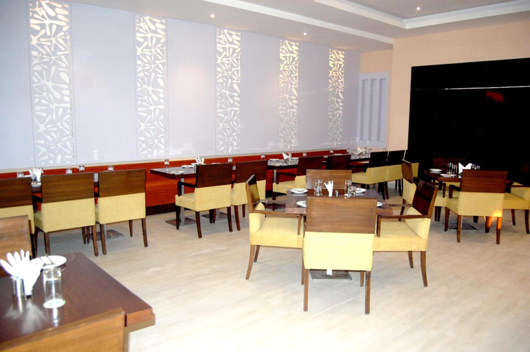 Food & Drinks 4, Le ROI Raipur, Raipur
