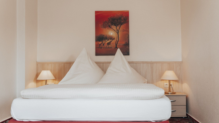 Bedroom 4, Avantgarde Hotel, Ennepe-Ruhr-Kreis