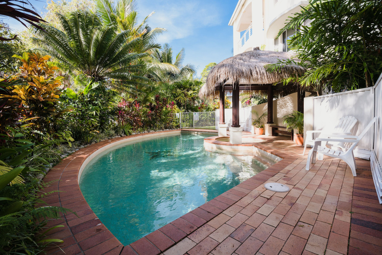 Sport & Beauty, Villa Beach Palm Cove, Cairns