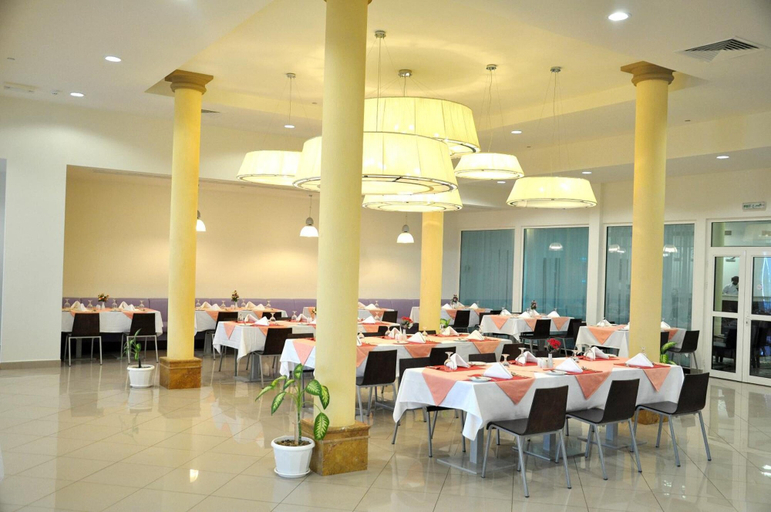 Food & Drinks 5, City Hotel Duqm, Al Wusta