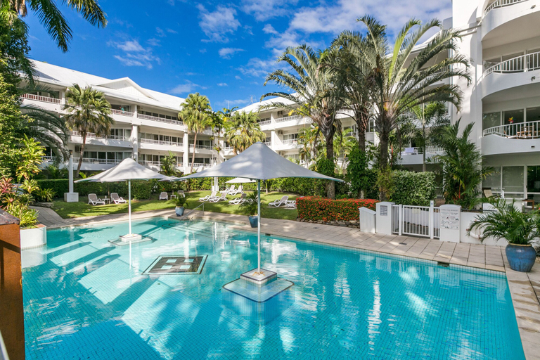 Sport & Beauty 5, Belle Escapes - Sapphire Suite Absolute Beachfront Alamanda Resort 17, Cairns