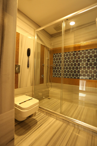 Bathroom 4, Riva Resatbey Hotel, Yüreğir