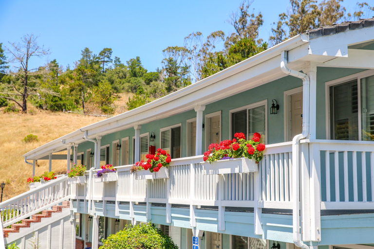 Exterior & Views 2, Bluebird Inn, San Luis Obispo