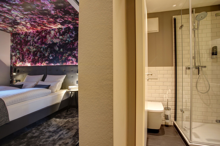 Bedroom 4, Vienna House Easy by Wyndham Hamburg, Hamburg