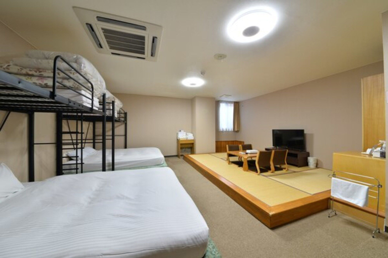 Bedroom 4, A-Gate Hotel, Hakodate