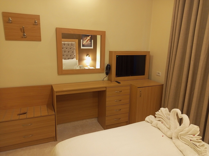 Bedroom 3, Mariam Hotel, Madaba