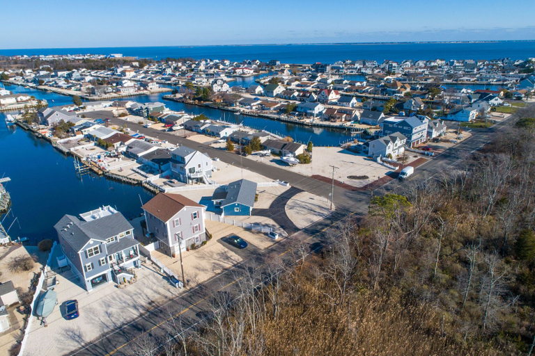 Exterior & Views 2, Waterfront Beach House, Ocean