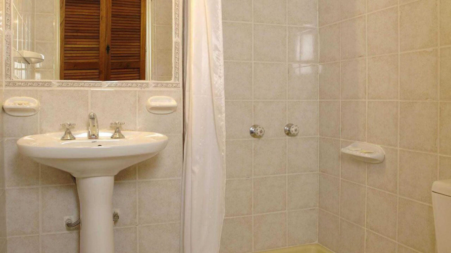 Bathroom 3, Apart Costa Azul, Bariloche