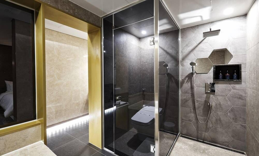 Bathroom 4, Gracias Hotel Gimhae, Gimhae