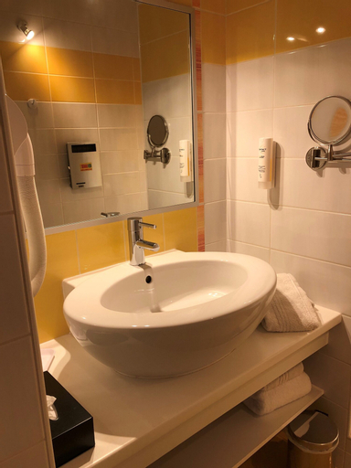 Bedroom 4, Hotel Ursula, Pyrénées-Atlantiques