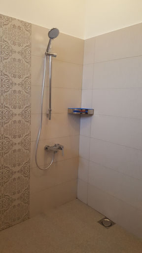 Bathroom 4, Valley View Villa, Rawalpindi