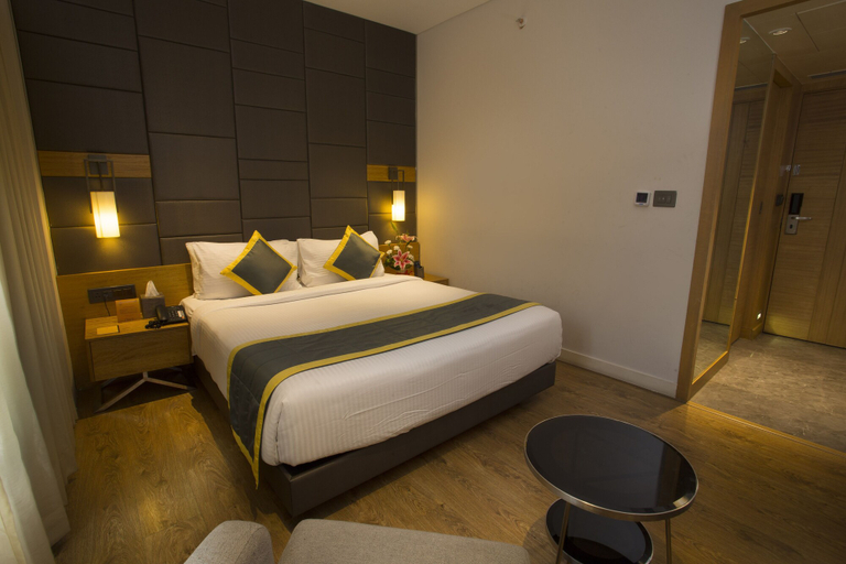Bedroom 3, Fountain Tree by TGI, Bangalore
