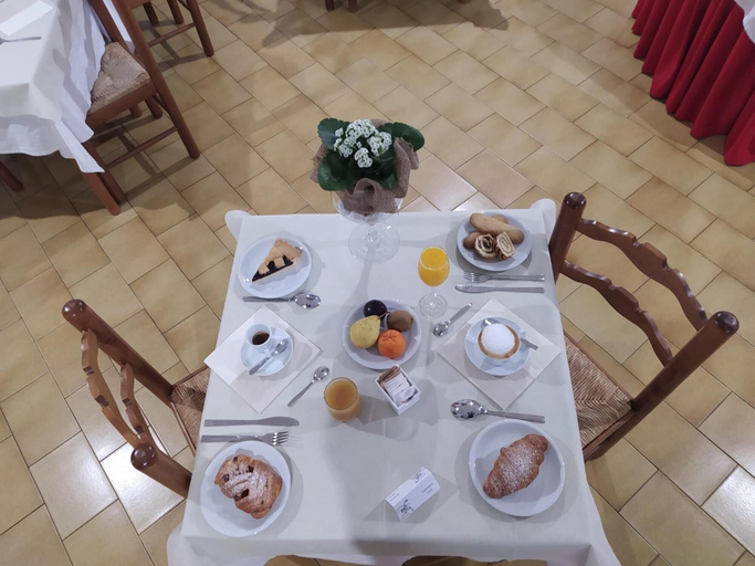 Food & Drinks 5, Hotel Baiardo, Novara