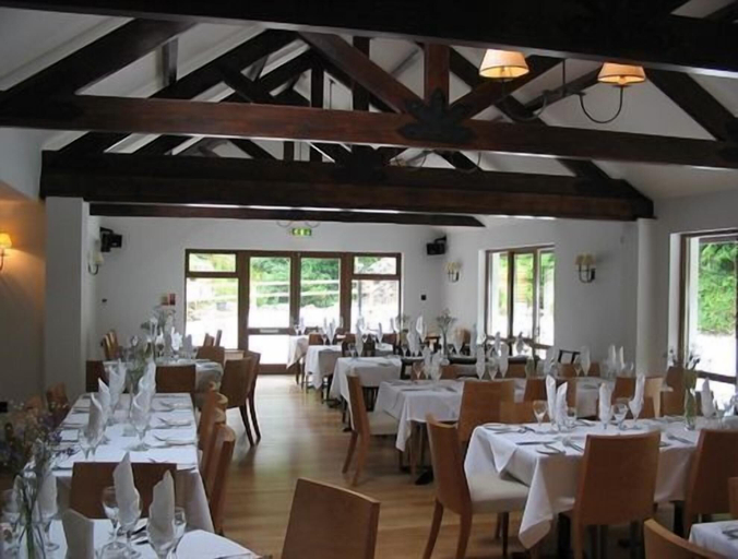 Food & Drinks 4, The Mill House Inn, Cornwall