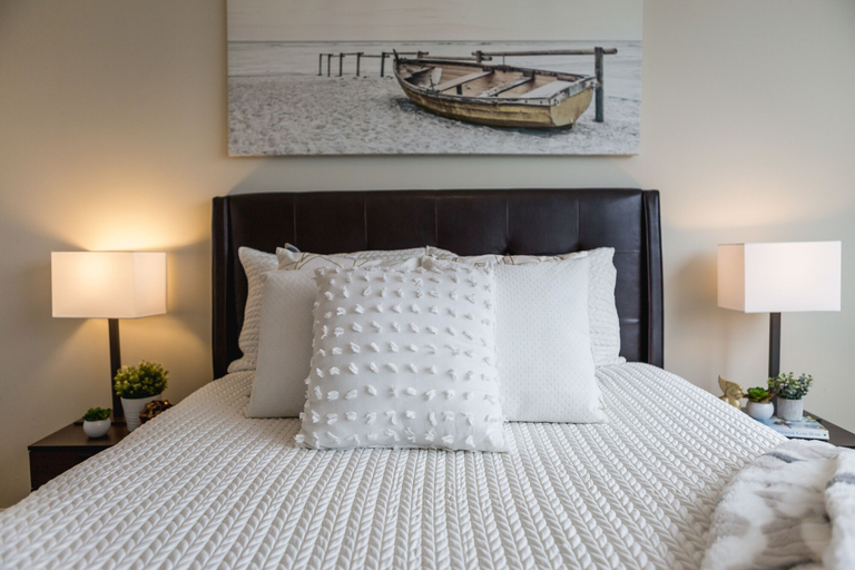 Bedroom 3, QuickStay - Modern 2-Bedroom Condo, Panoramic City Views, Toronto