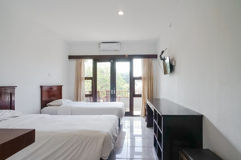 Bedroom 26